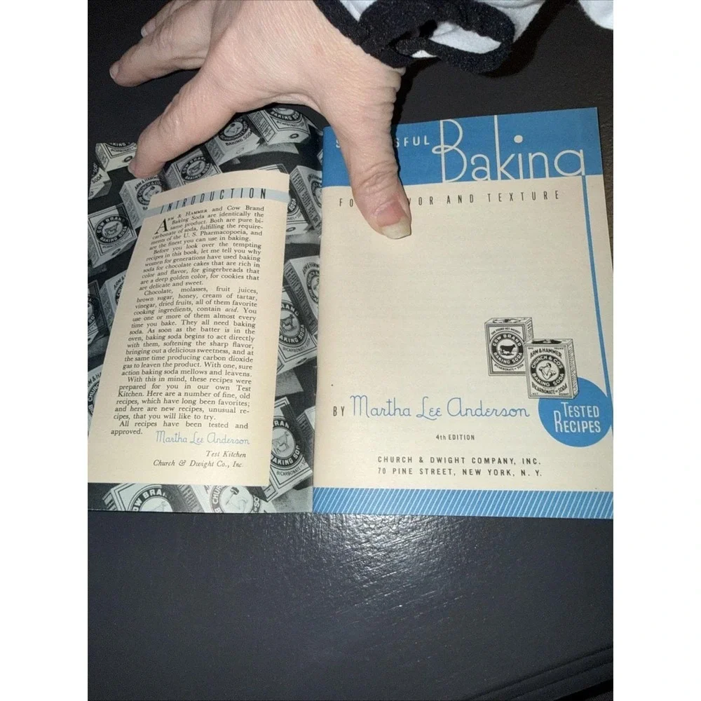 1937 Arm And Hammer Successful Baking Cookbook Tested Recipes Booklet Excellent!